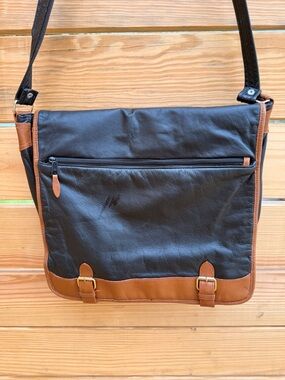 Black and Tan Leather Messenger Bag with Adjustable Shoulder Strap